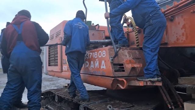 Ремонт, замена и восстановление пальцев гусеничного экскаватора HITACHI Разрушителя