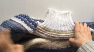 Свитер спицами из остатков пряжи