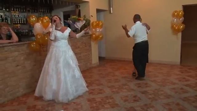 Супер-подарок к 40-летию со дня свадьбы от невесты! смотреть онлайн