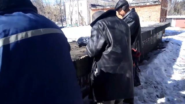 Кормление нуждающихся в Пасху. смотреть онлайн