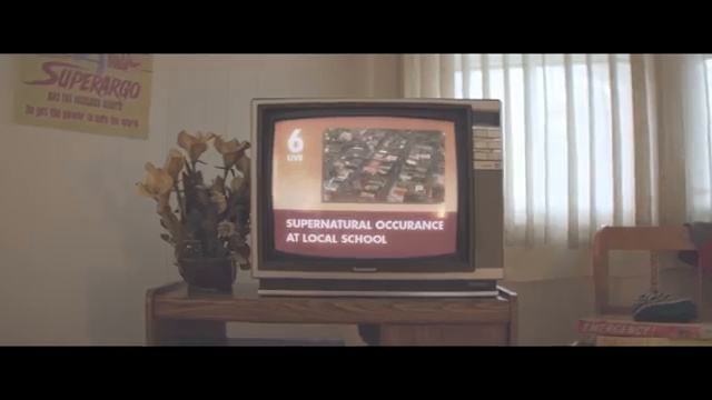 David Guetta - Titanium ft. Sia (Official Video) смотреть онлайн