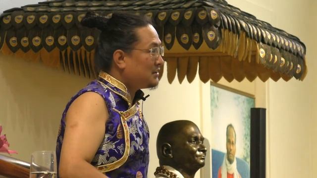 Working with negative emotions in Vajrayana смотреть онлайн