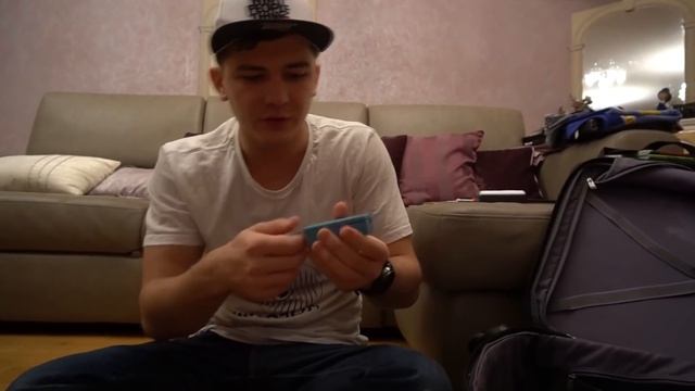 Купил на аукционе чемодан из тюрьмы | Нашел 10.000 в нычке смотреть онлайн