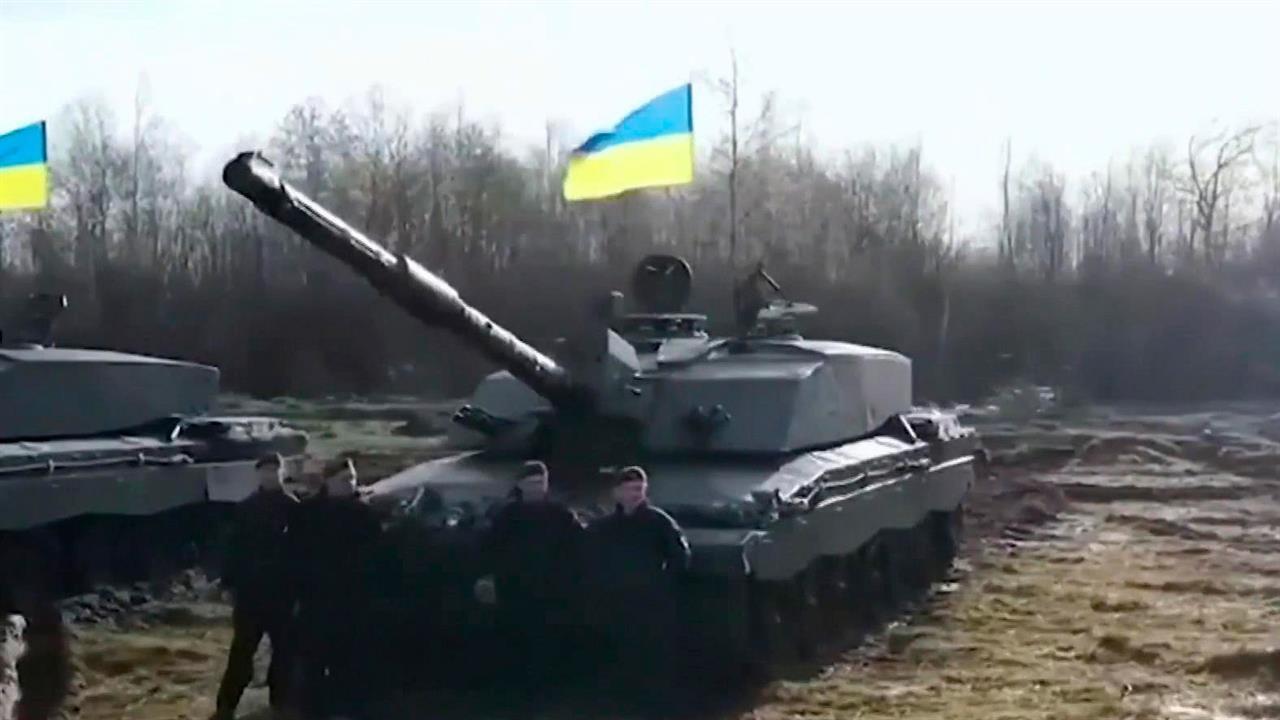 Западные СМИ задаются вопросом, куда делись британские танки "Челленджер", поставленные Украине