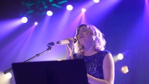 Miracle Maker - Kim Walker-Smith (Jesus Culture)