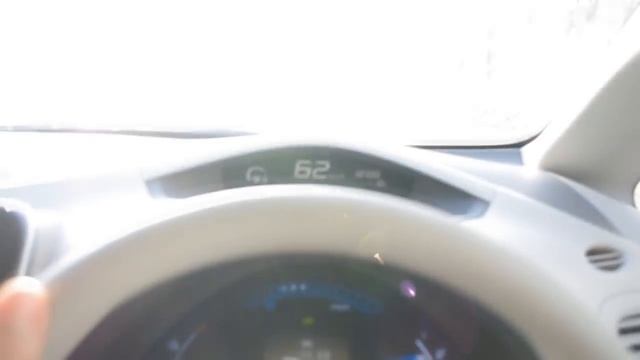 Nissan leaf Оренбург: ZE0 с бинаром VS AZE0 со штатным отопителем! Пробег на одном заряде. смотреть онлайн