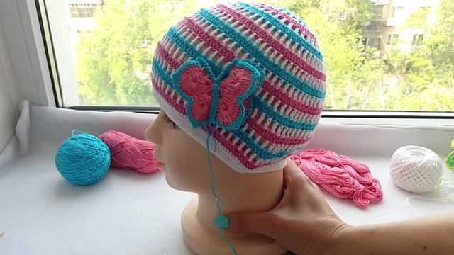 летняя шапка крючком для начинающих, подробный МК смотреть онлайн