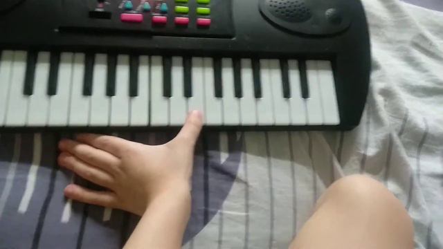 Песня На Простом На Пианино смотреть онлайн