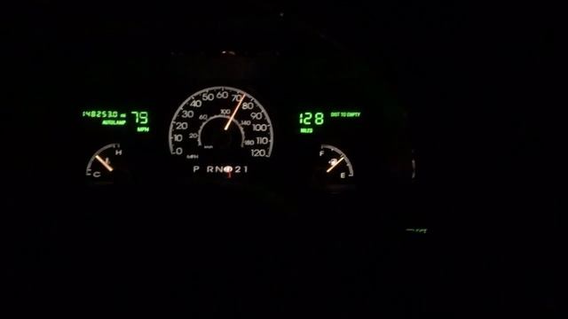 2003 Lincoln Town Car 0-100 mph смотреть онлайн