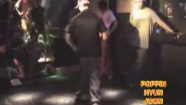 Electro City - смотреть видео онлайн от «Танцевальные шаги для особого момента» в хорошем качестве, опубликованное 27 декабря 2023 года в 8:24:17 00:04:54.