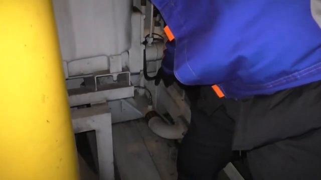 Система автоматического запуска-остановки дизеля тепловоза САЗДТ на основе суперконденсаторов ТЭЭМП