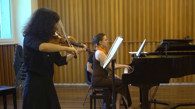Sonata para violín y piano Nº3, 1º movimiento - E. Grieg. Alumna: Iara Cosattini смотреть онлайн