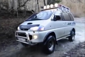 Mitsubishi Delica - минивэн внедорожник (part 2)
