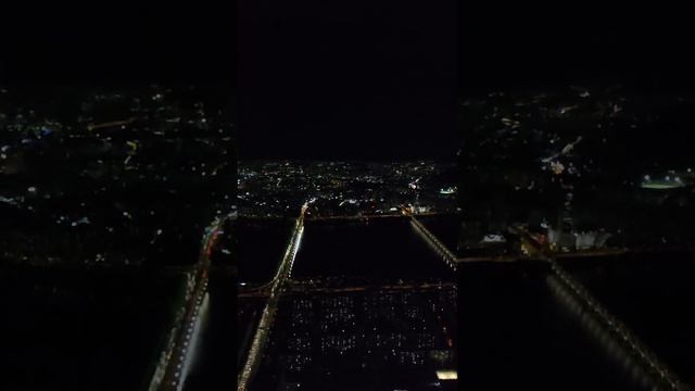 Огни города Сеул из Лотте Тауэр. Корея. A view to night Seoul from Lotte tower, Korea.