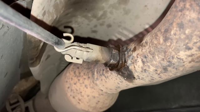 Как снять кислородный датчик (лямбда-зонд) смотреть онлайн