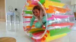 Gaby and Alex play game - The Floor is Lava Challenge