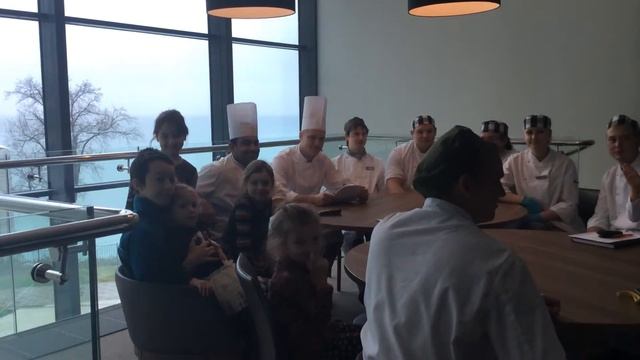 Сочи Россия отель Pulman и Mercury. Это повара этих гостиниц. смотреть онлайн