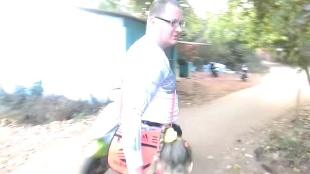 ГОА февраль 2016 штат КАЛАНГУТ местные супер прикольные кабанчики смотреть онлайн