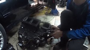 Боль и страдание замена корпуса печки на BMW E39!!!