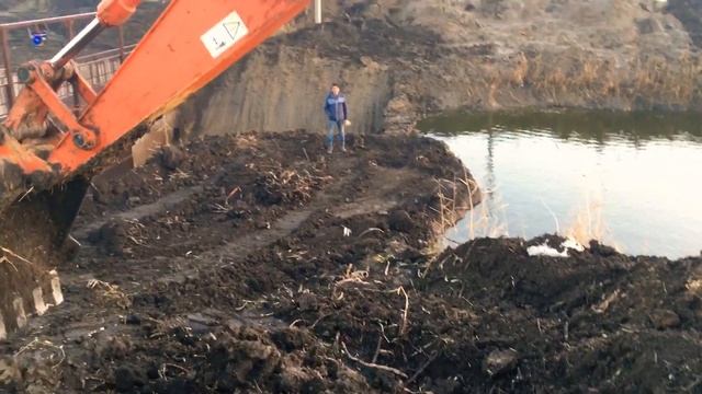 Снятие перемычки после Строительства водозаборного сооружения насосной станции орошаемого участка смотреть онлайн