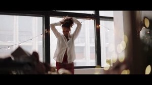 Маленькая девочка.Апельсиновые мальчики..