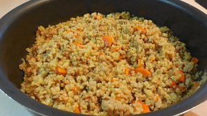 Булгур с куриным фаршем.