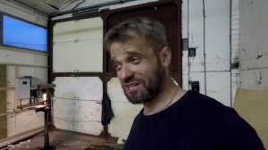 Из гаража в ангар. 2-я серия (Утепление стен, обшивка профлистом)