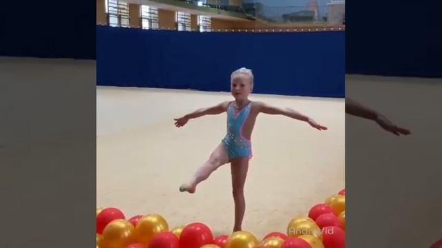 ДЗ#1 Гимнастика смотреть онлайн