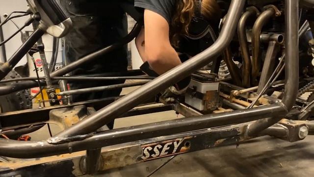 Fixing The Last Bits of Our gsx600 Honda Odyssey смотреть онлайн