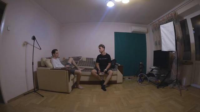 РАЗБОРКИ ИЗ ЗА ДЕВУШКИ...КАК ТЫ МОГ ЕЁ ПОЦЕЛОВАТЬ/Prank смотреть онлайн