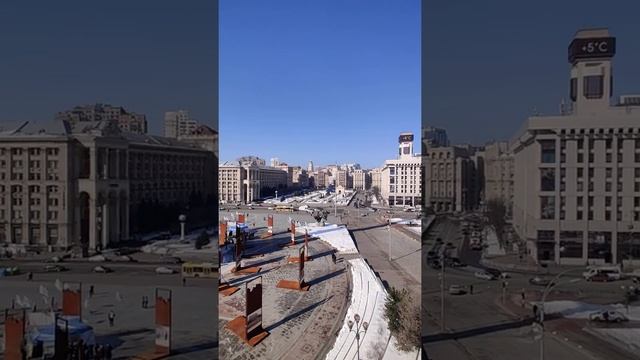 Киев. Прогулка. Зима. Панорама Майдана Незалежности - центра Киева - столицы Украины.