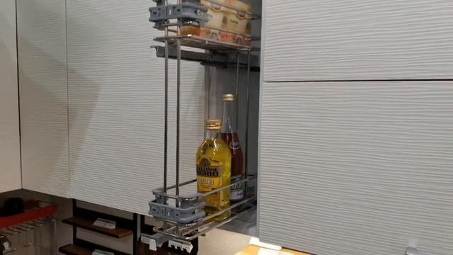 Бутылочница для верхних шкафов