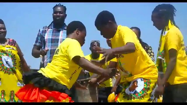 Chief Shumba Hwenje - Dhakota [Official Video] Kumasero #zim1ndokupaivoteyangu2023 #zimbabwe смотреть онлайн