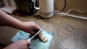 Лучший способ нарезки сала.