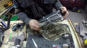 Закидывает масло через сапун отвода картерных газов ЗАЗ 1103