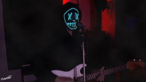 Muse - You Make Me Feel Like It's Halloween (Voice and Guitar cover)