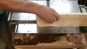 Возможности самодельного  деревообрабатывающего станка. Machine according tree.