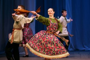 «Я на печке молотила», Ансамбль "Радость". "I threshed on the stove", Ensemble "Joy".