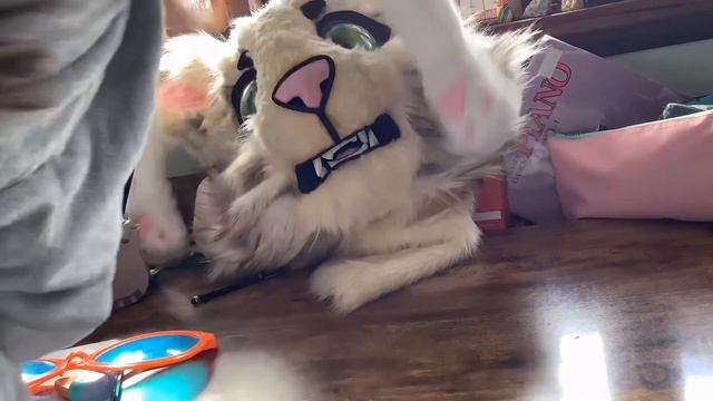 Different Hats on RIS￼ смотреть онлайн