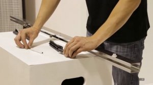 Раздвижная система для душевых кабин SV Hydro (Saheco) с функцией самодовода закрывания двери.
