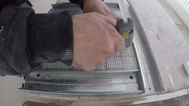 ИЗ ОБЫЧНОЙ ПЛИТКИ МОЗАИКА СВОИМИ РУКАМИ. смотреть онлайн