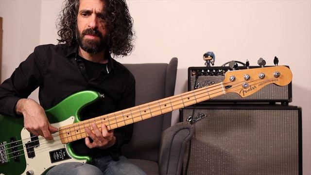 Fender Precision Player Plus смотреть онлайн