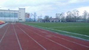 100 метров за 11.8 секунды