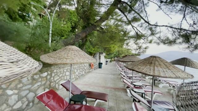 Ни песка, ни гальки: пляж отеля Мармарис Парк. Обзор и особенности. Наш отдых в Турции летом. смотреть онлайн