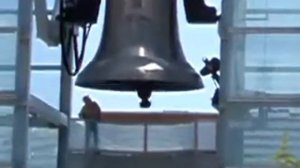 18 - Мировой колокол мира (30 тонн)