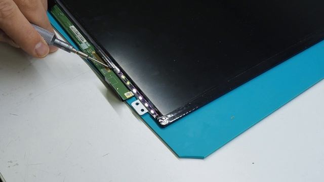 ASUS ROG FX570UD замена матрицы смотреть онлайн