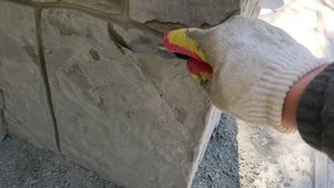 Ремонт цоколя, имитация камня,декор под камень