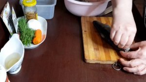 Селедка маринованная в лимоном соке.Вкуснота,пальчики оближешь