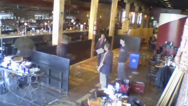 Vesta Dipping Grill's Fresh Booths смотреть онлайн