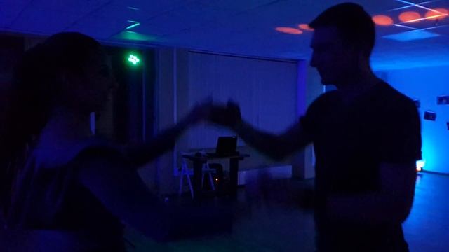 Bachata - Kizomba Party в Лига Парке 04.01.18 (Bachata) смотреть онлайн